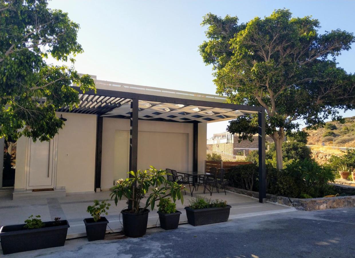 Elounda Buena Vista Apartments ภายนอก รูปภาพ