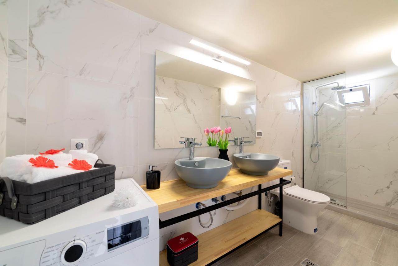 Elounda Buena Vista Apartments ภายนอก รูปภาพ